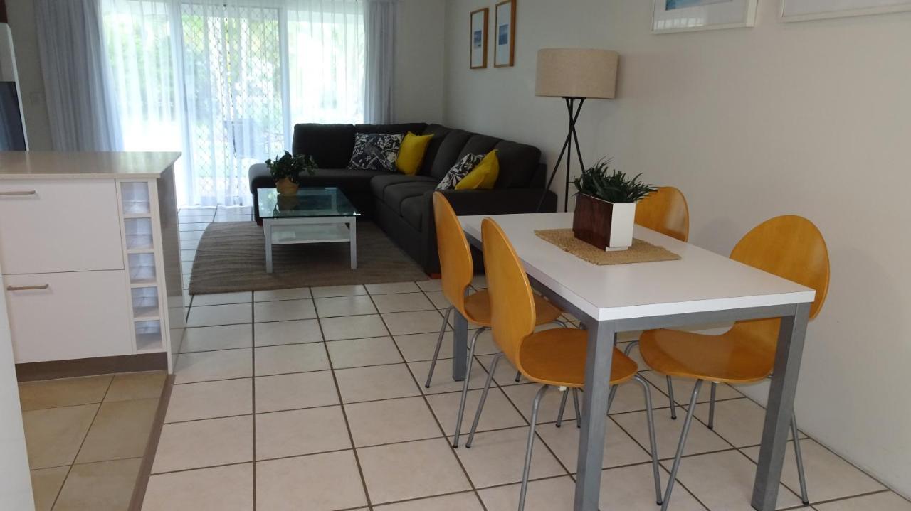 נוסוויל Noosa Gardens Riverside Resort מראה חיצוני תמונה