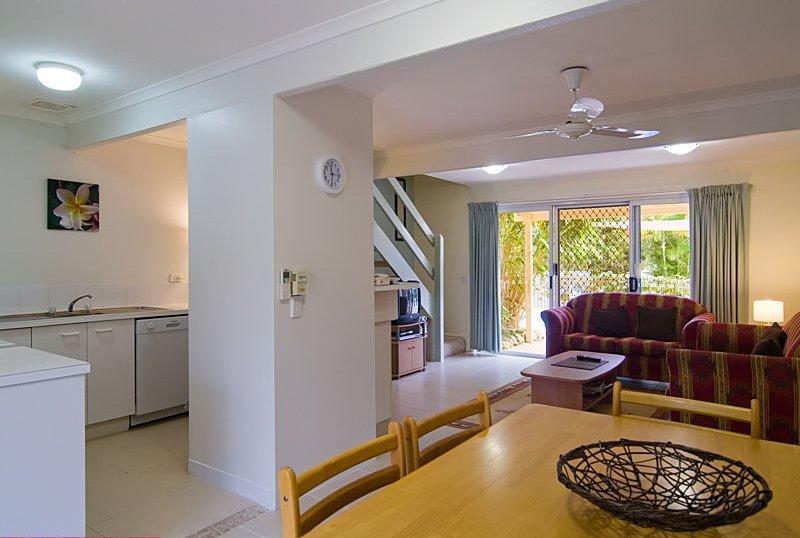 נוסוויל Noosa Gardens Riverside Resort מראה חיצוני תמונה